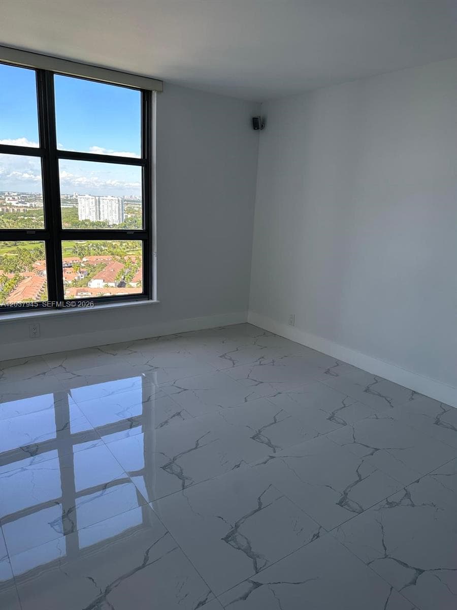 3530 Mystic Pointe Dr # 3208, Aventura, FL 33180 photo 5