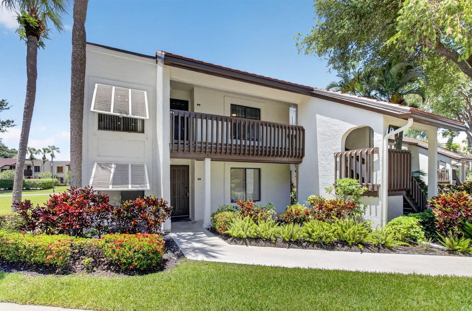10187 Mangrove Drive # 201, Boynton Beach, FL 33437 photo 2