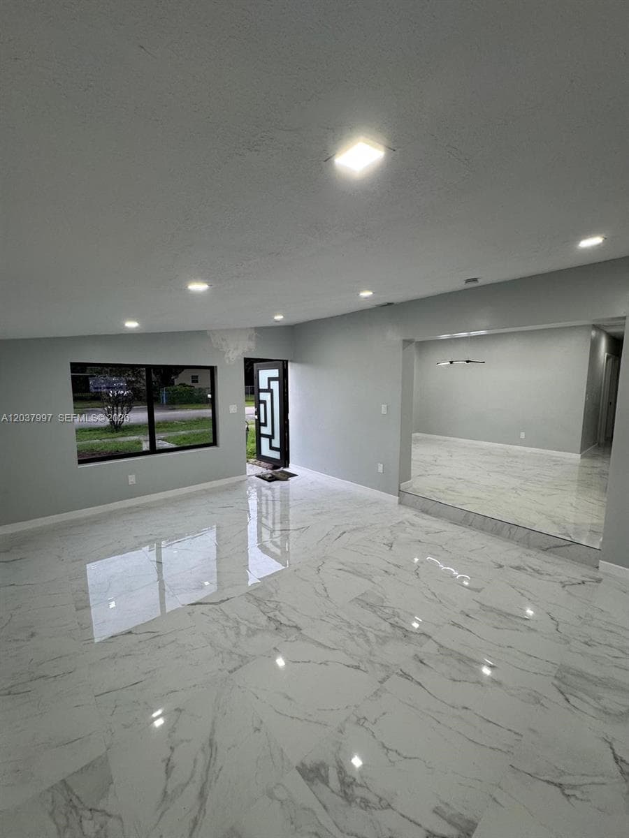 4120 SW 31st Dr, West Park, FL 33023 photo 3