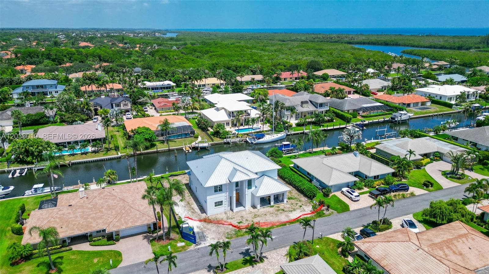 8967 SE Star Island Way, Hobe Sound, FL 33455 photo 2