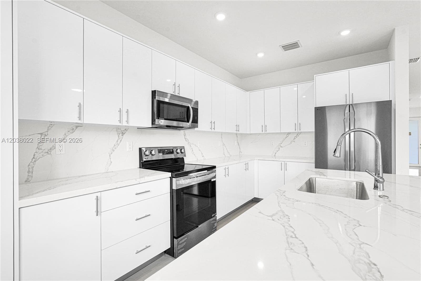 22505 SW 125th Ave, Miami, FL 33170 photo 4