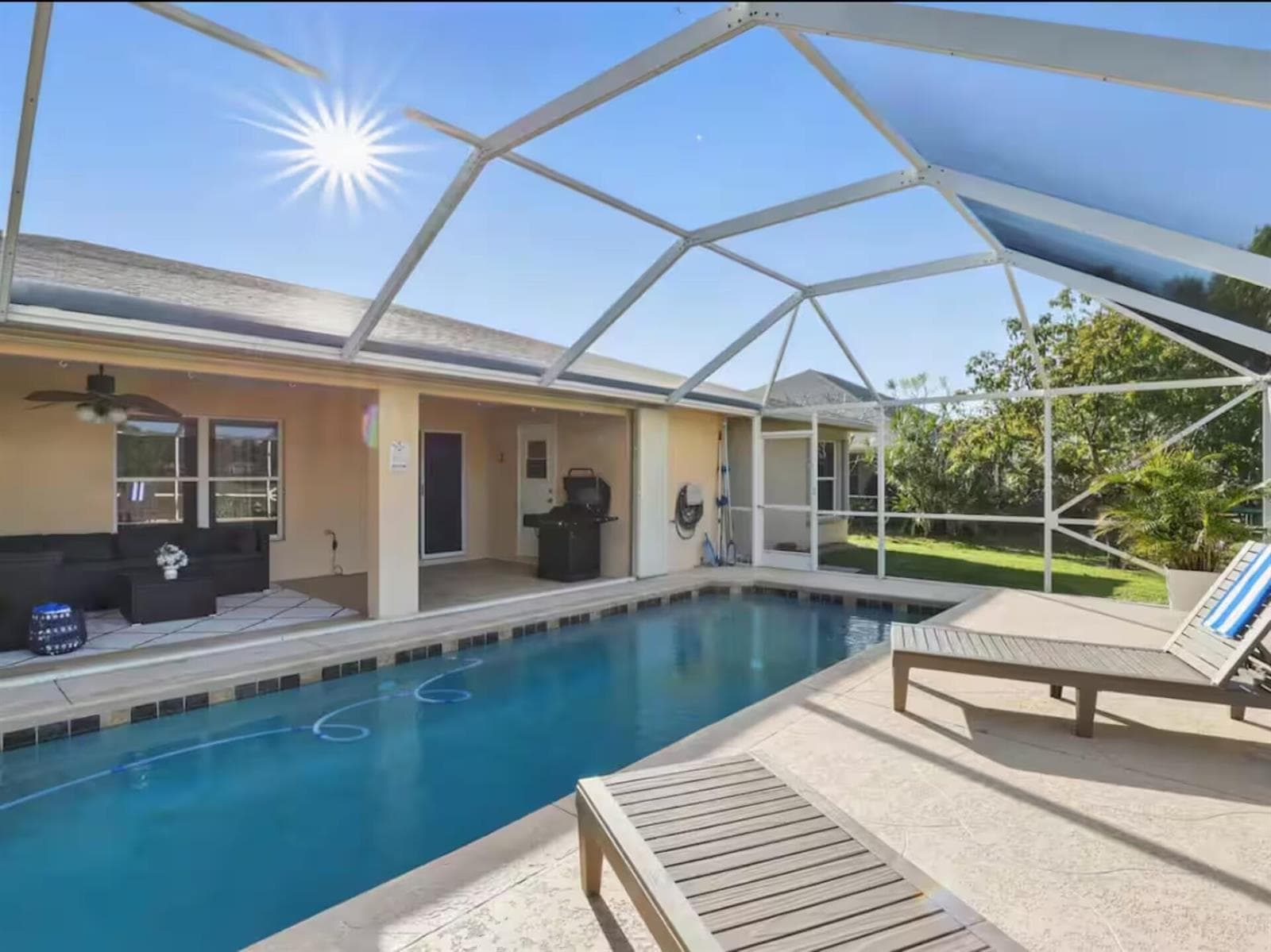 2473 SE Sidonia Street, Port St. Lucie, FL 34952 photo 2