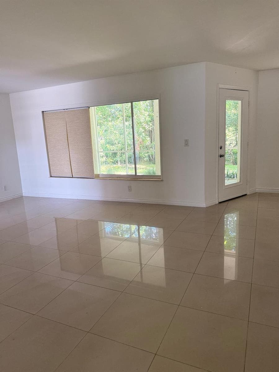 815 West Boynton Beach Boulevard # 15-103, Boynton Beach, FL 33426 photo 3