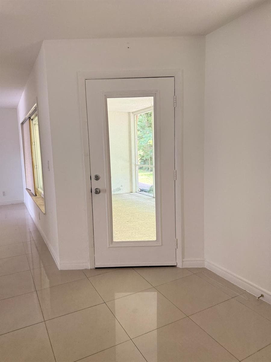 815 West Boynton Beach Boulevard # 15-103, Boynton Beach, FL 33426 photo 5