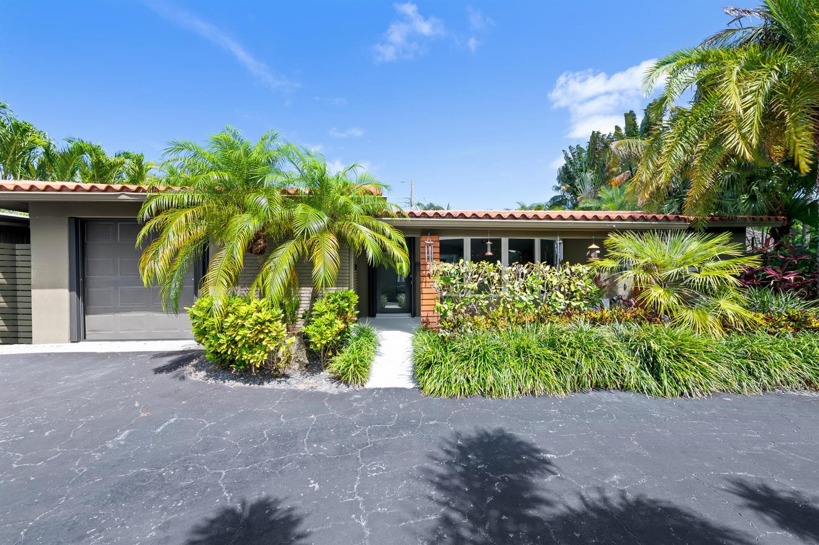 5210 NE 17th Terrace, Fort Lauderdale, FL 33334 photo 4