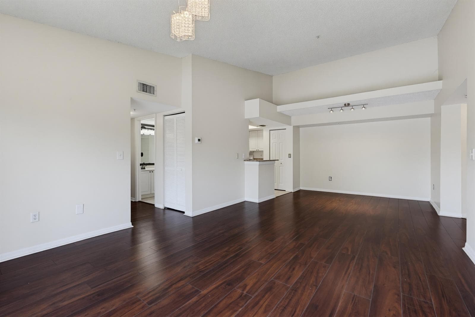400 N Crestwood Ct Court N # 417, Royal Palm Beach, FL 33411 photo 5
