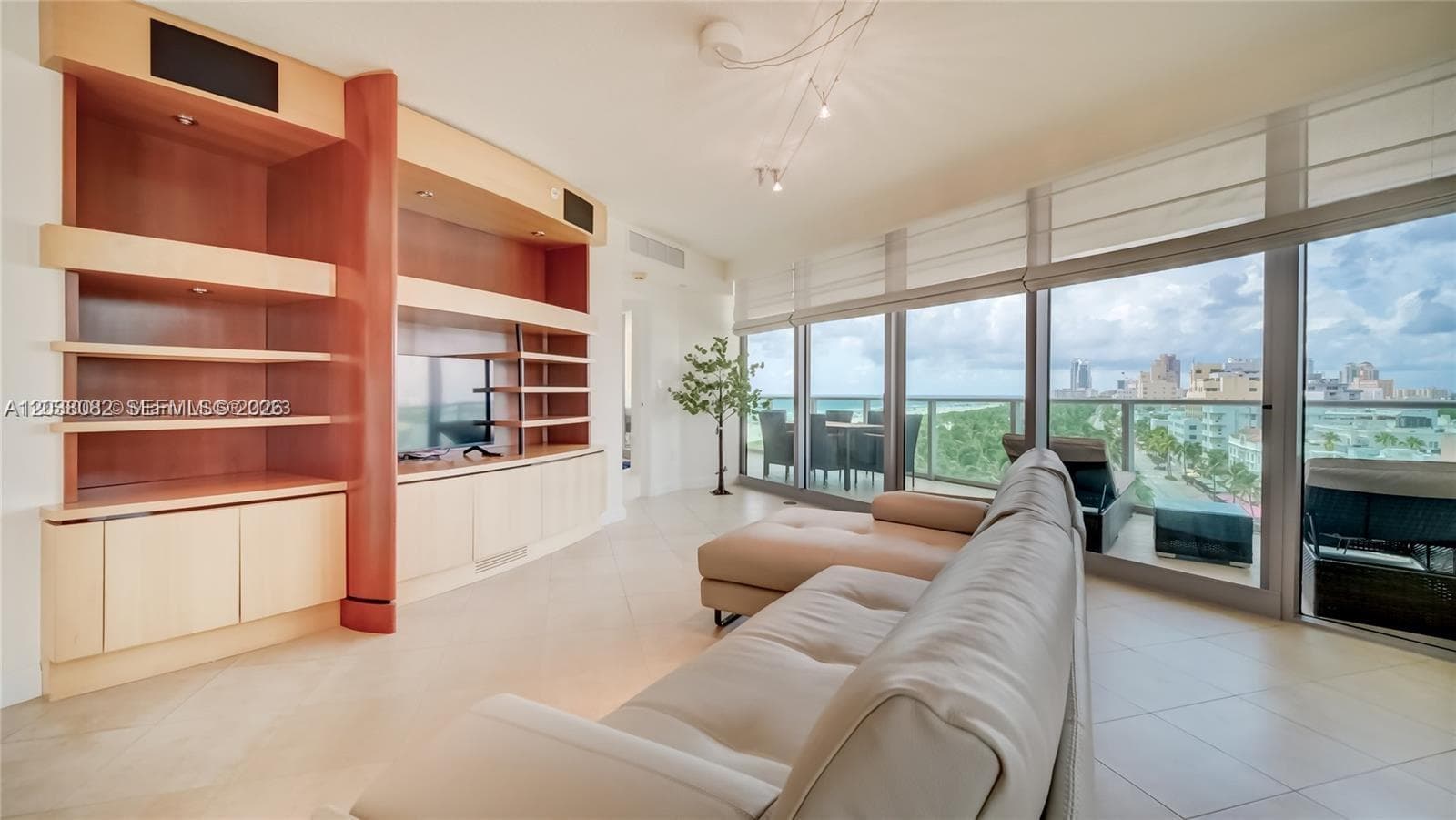 1455 Ocean Dr # 902, Miami Beach, FL 33139 photo 5