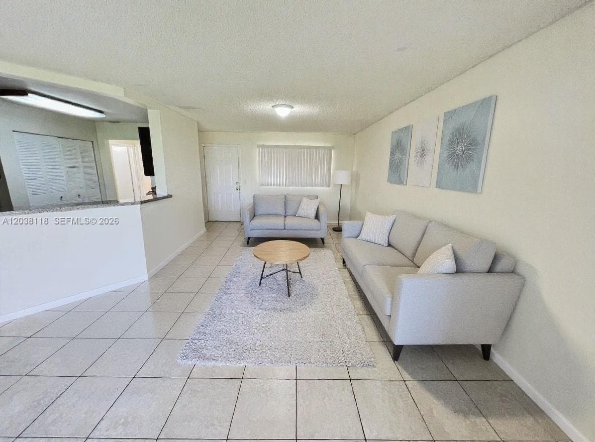 3417 NW 44th St # 104, Oakland Park, FL 33309 photo 3