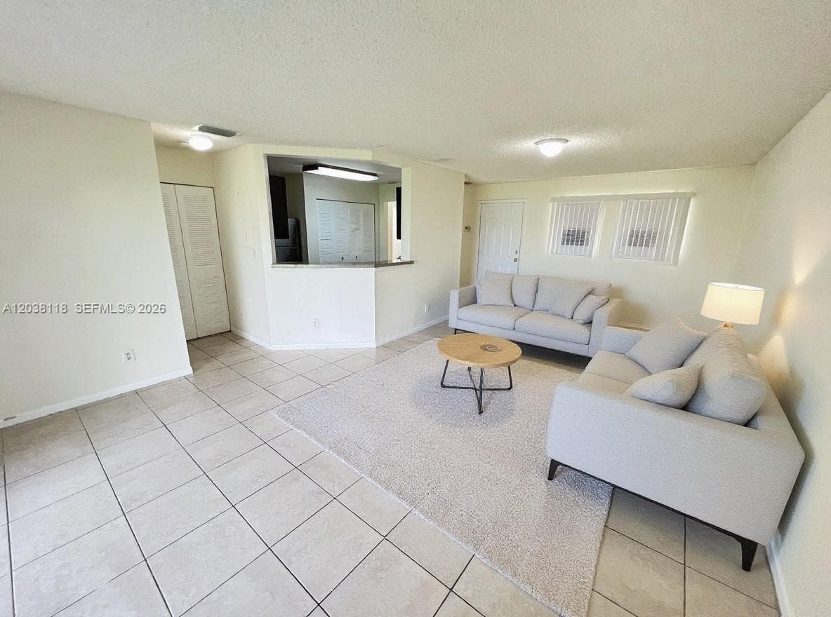 3417 NW 44th St # 104, Oakland Park, FL 33309 photo 5