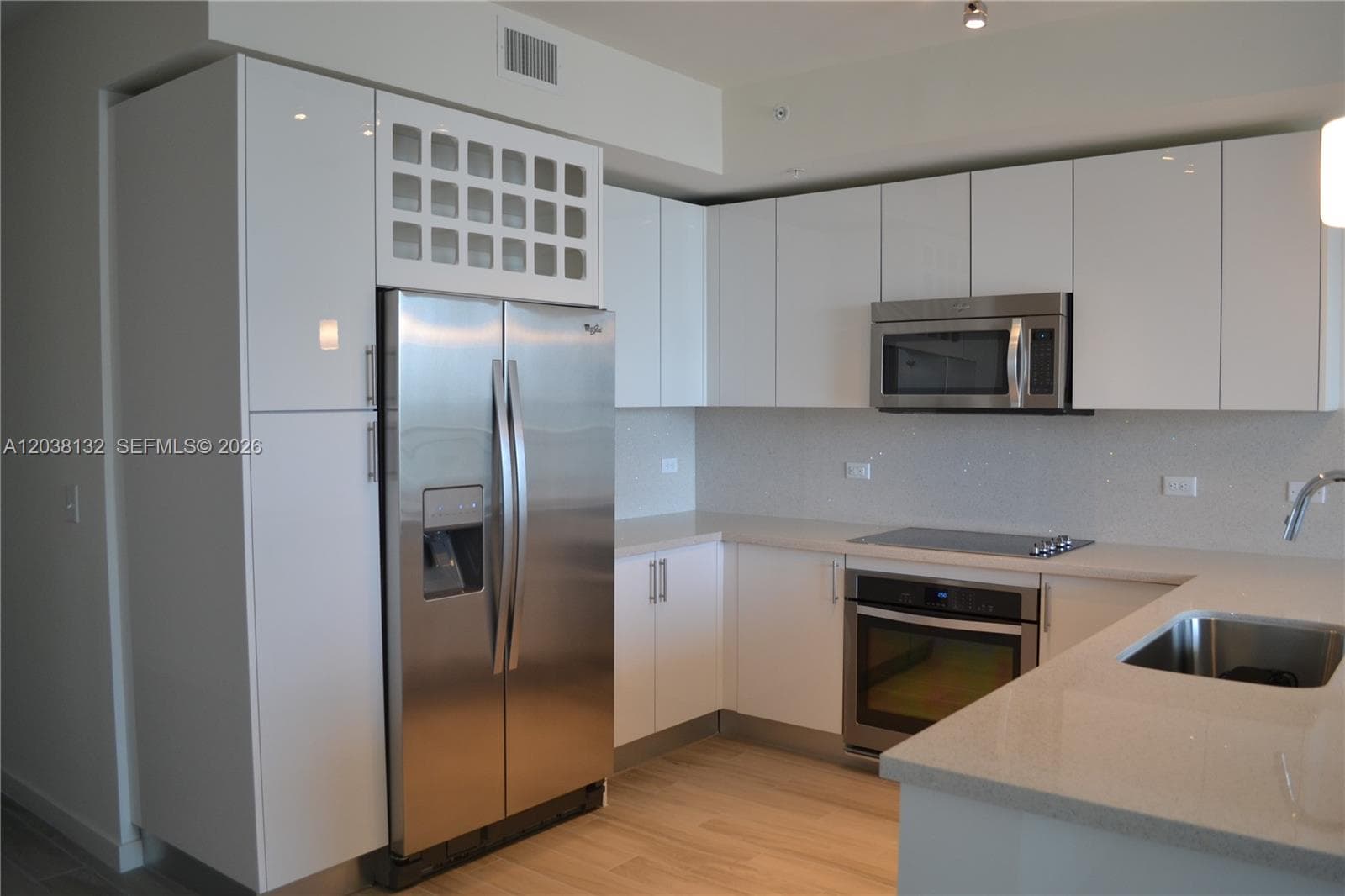 999 SW 1st Ave # 3202, Miami, FL 33130 photo 4