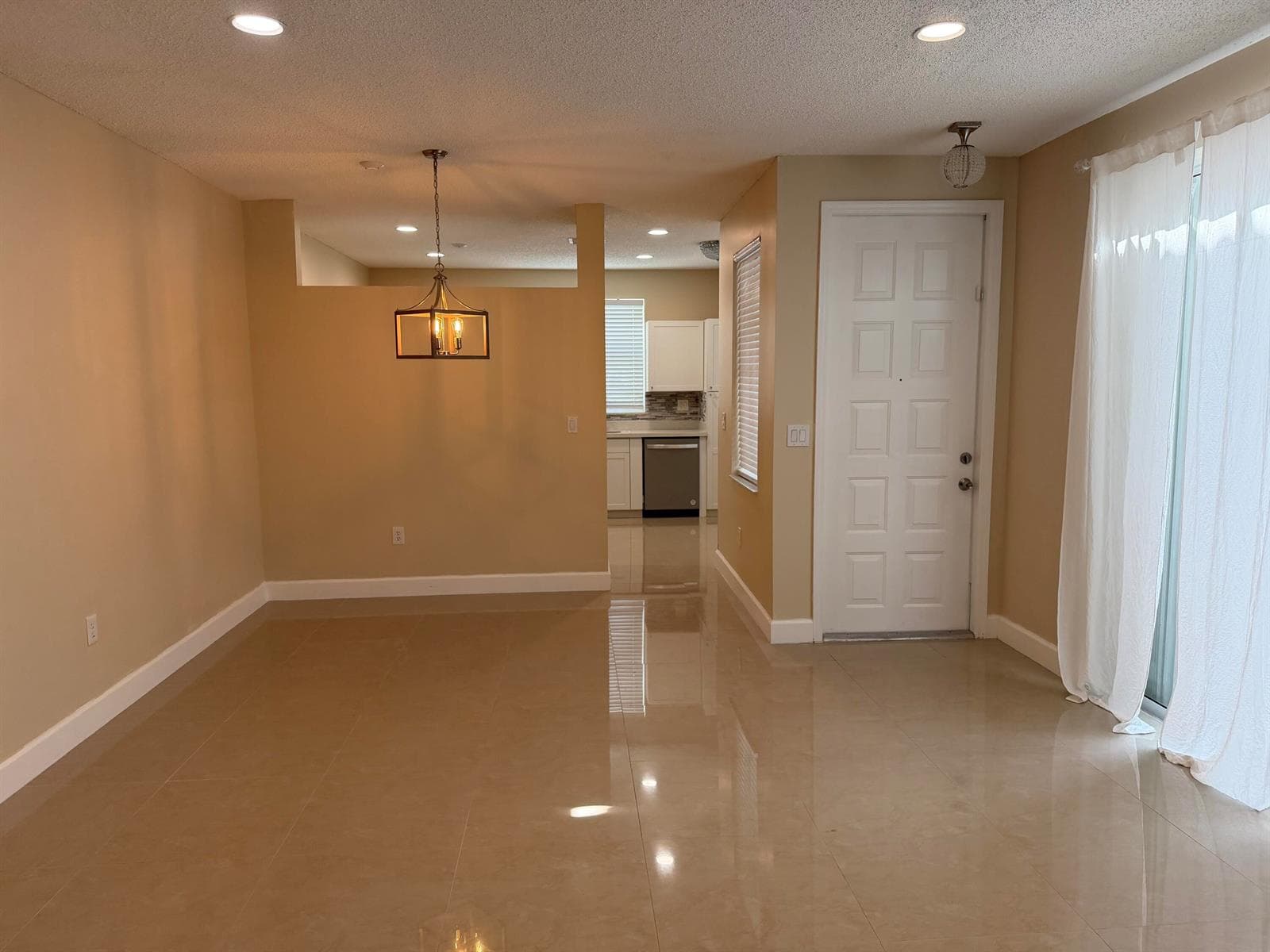 940 Doveplum Court, Hollywood, FL 33019 photo 5