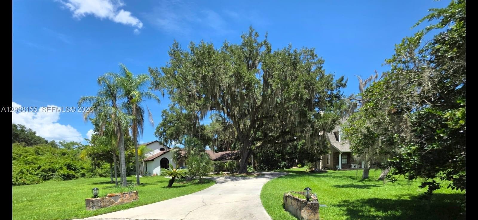 2261 Mariner CV, Kissimmee, FL 34746 photo 2