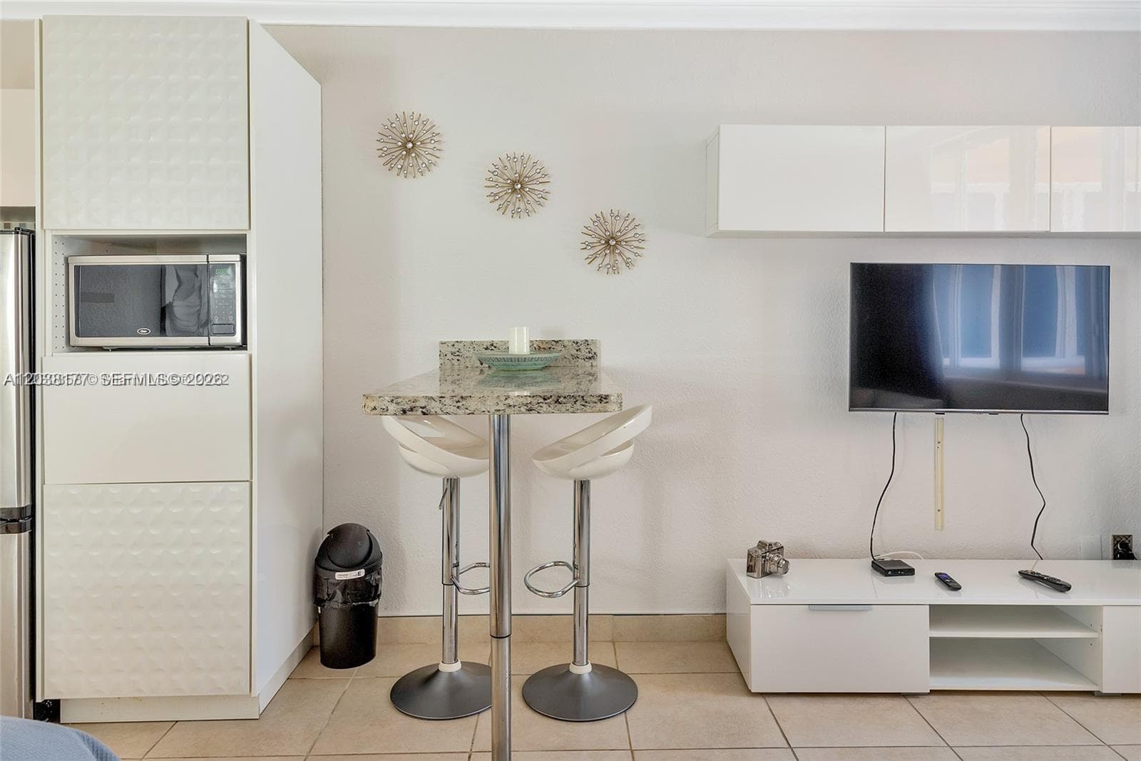 19201 Collins Ave # 1001, Sunny Isles Beach, FL 33160 photo 2