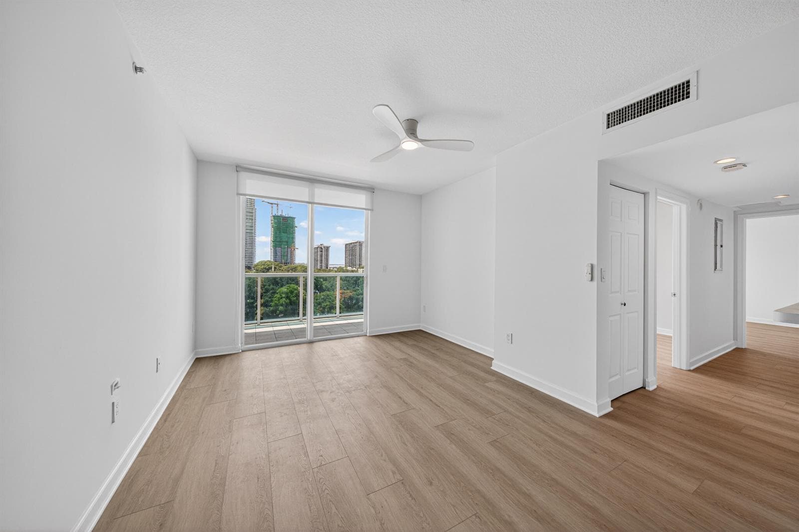 1723 SW 2nd Avenue # 909, Miami, FL 33129 photo 5