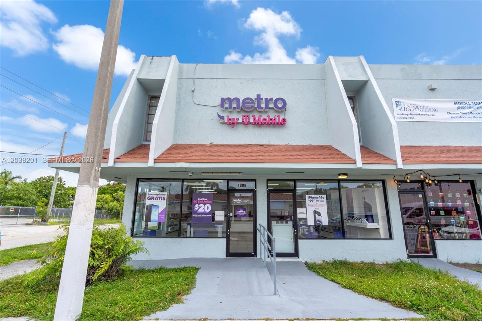 1879 NW 7th St, Miami, FL 33125 photo 3