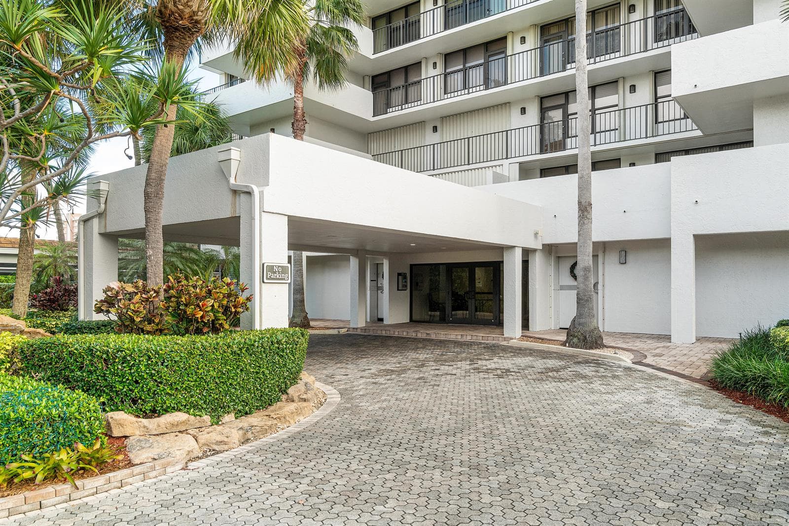 4600 S Ocean Boulevard # 602, Highland Beach, FL 33487 photo 2