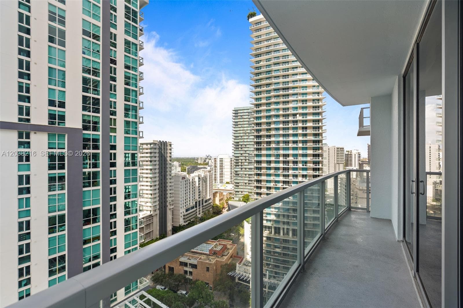 1050 Brickell Ave # 2112, Miami, FL 33131 photo 4