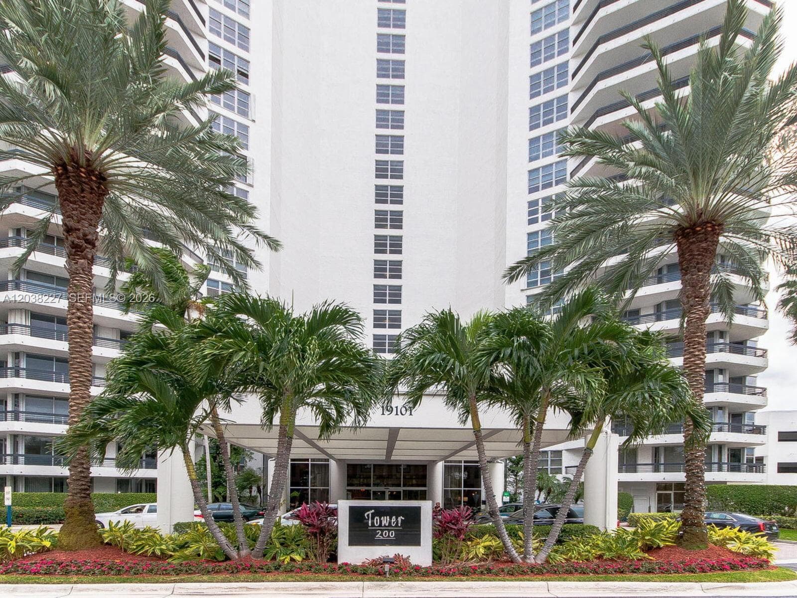 19101 NE 36th Ct # 2912, Aventura, FL 33180 photo 2