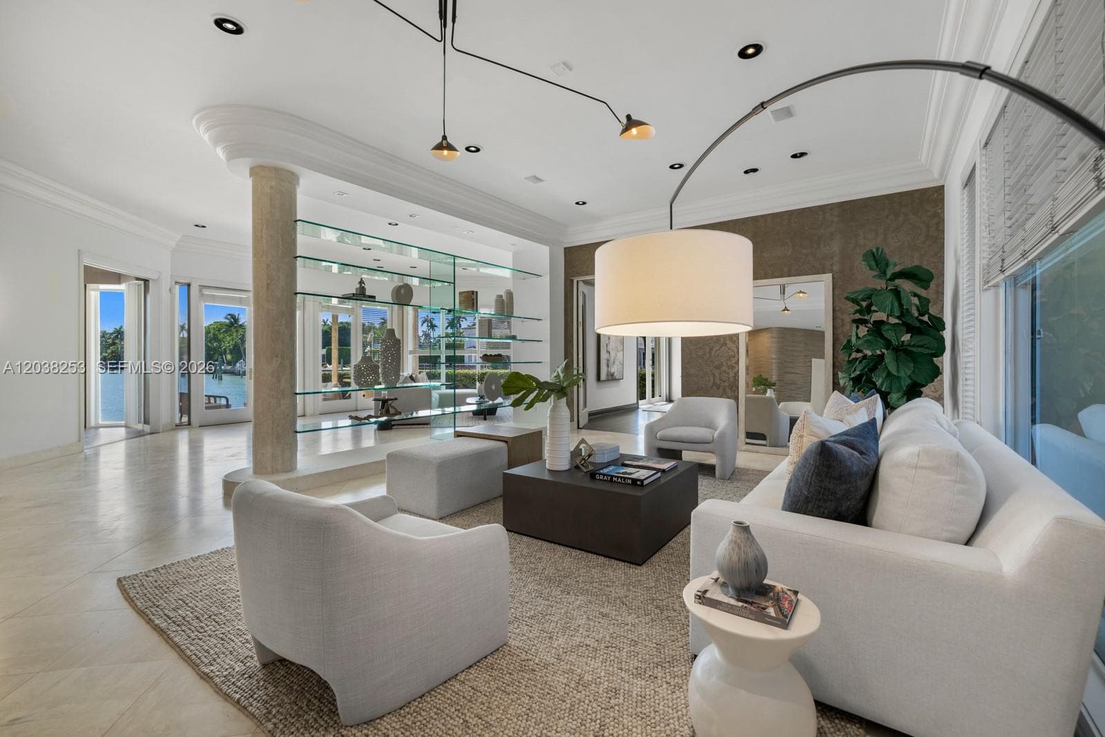 6500 N Bay Rd, Miami Beach, FL 33141 photo 4