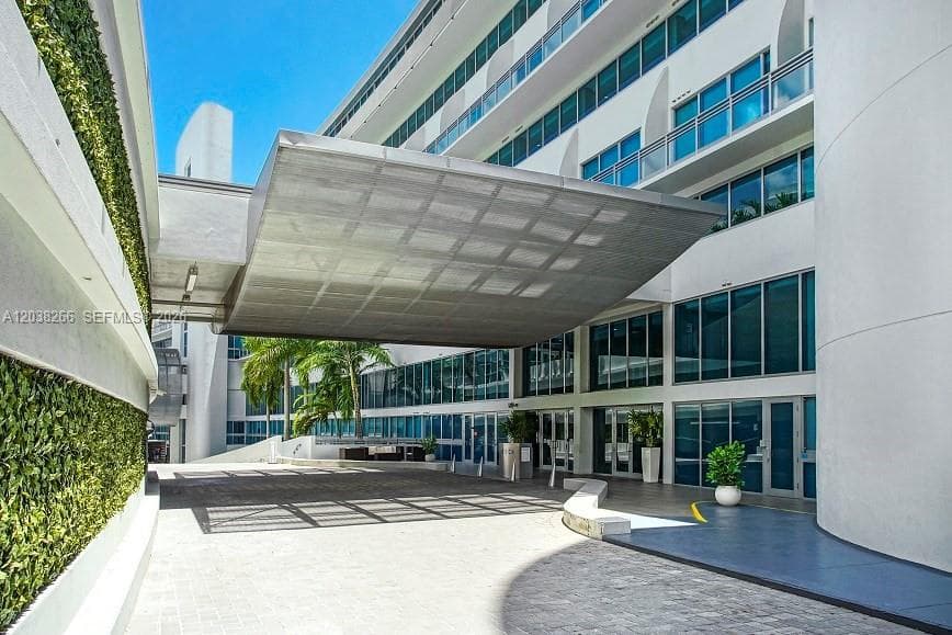 2950 NE 188th St # 108, Aventura, FL 33180 photo 4