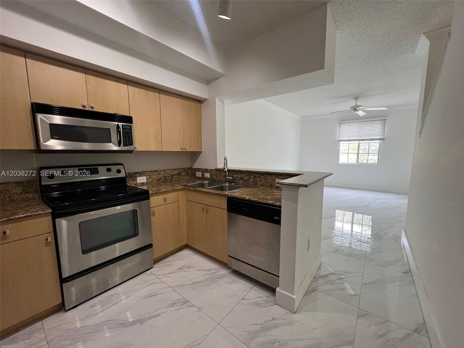 2961 NE 185th St # 1601, Aventura, FL 33180 photo 4