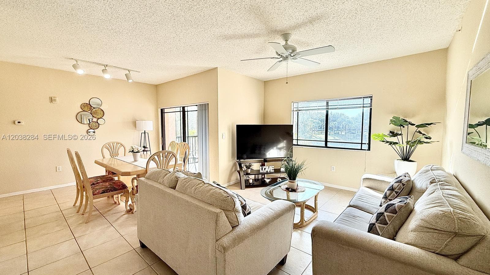 2811 Grande Pkwy # 203, Palm Beach Gardens, FL 33410 photo 2
