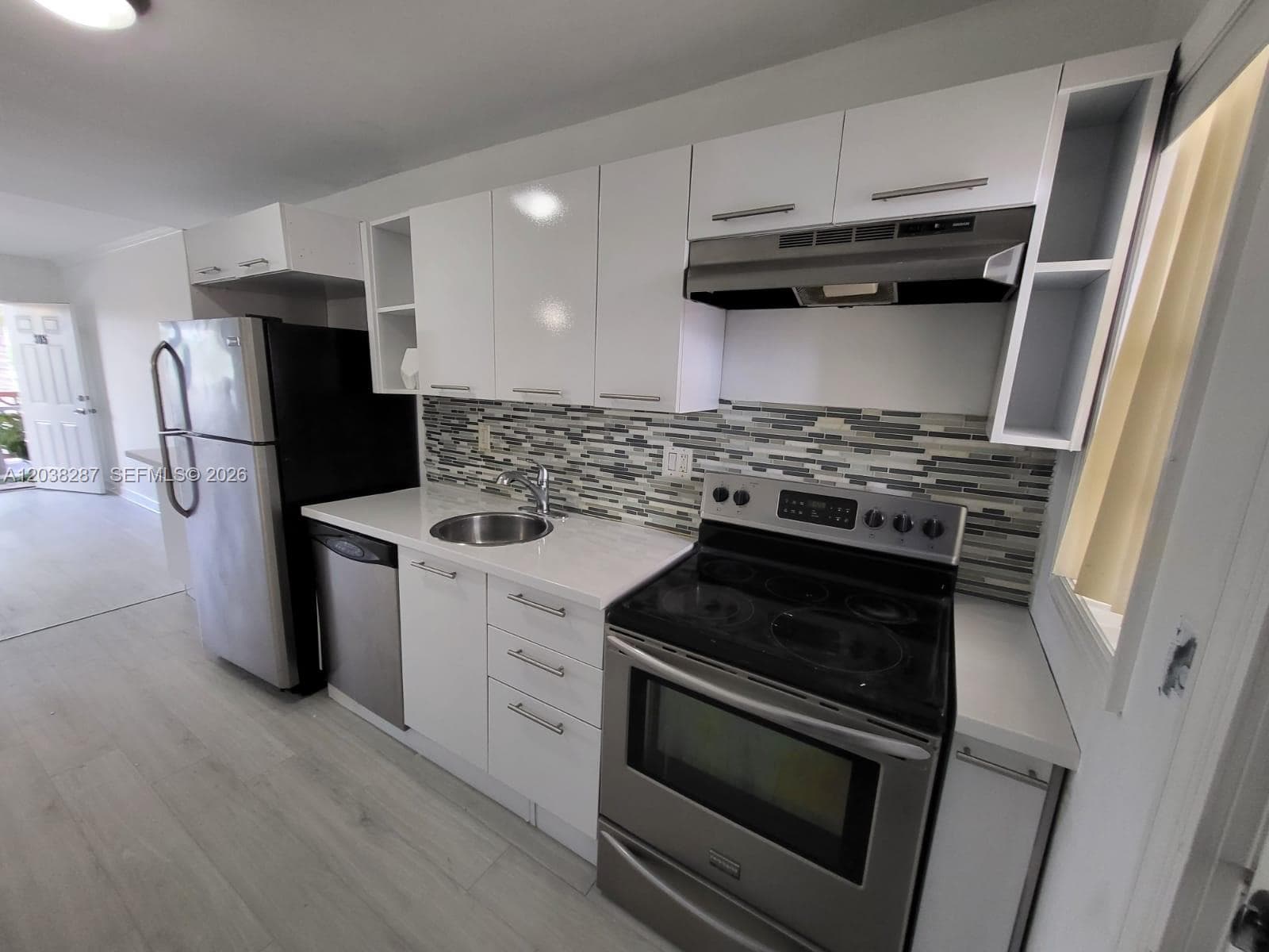1450 NE 170th St # 305, North Miami Beach, FL 33162 photo 3