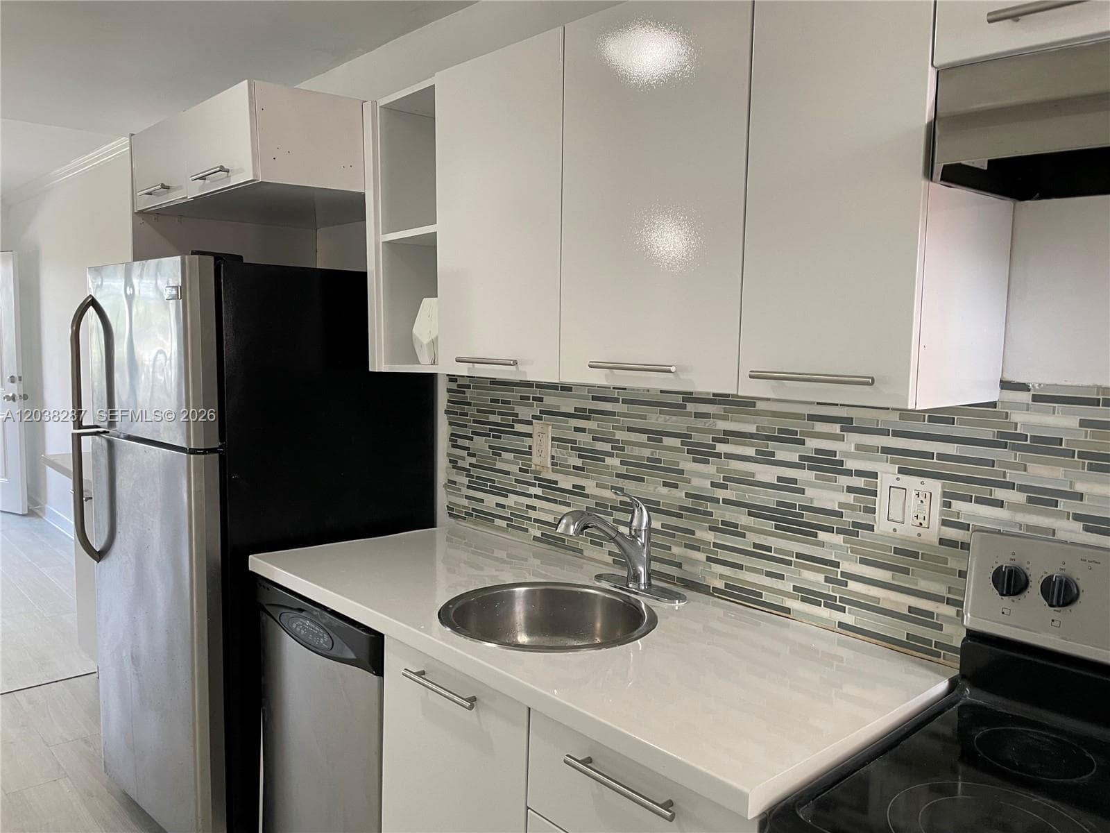 1450 NE 170th St # 305, North Miami Beach, FL 33162 photo 5