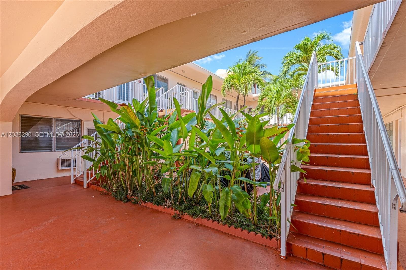 7840 Harding Ave # 3, Miami Beach, FL 33141 photo 4