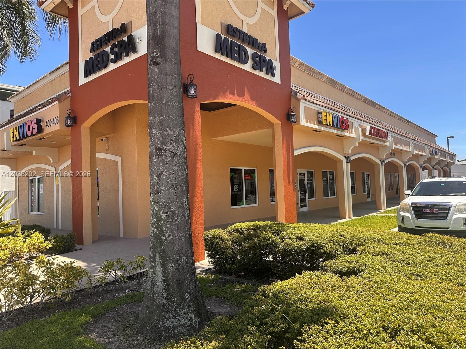 400 E Hallandale Beach Blvd, Hallandale Beach, FL 33009 photo 3