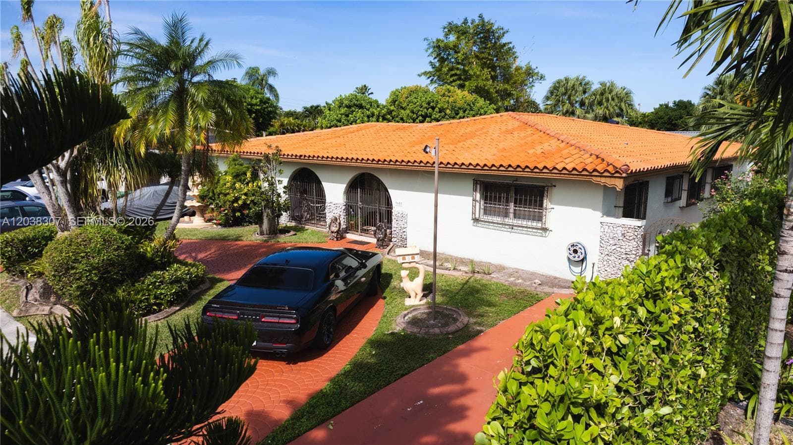 9601 SW 66th St, Miami, FL 33173 photo 2