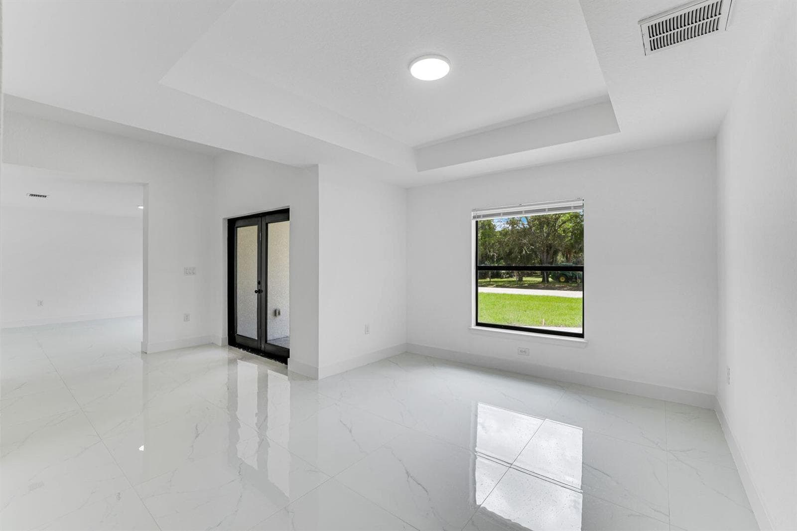2702 50th Street SW, Lehigh Acres, FL 33976 photo 2