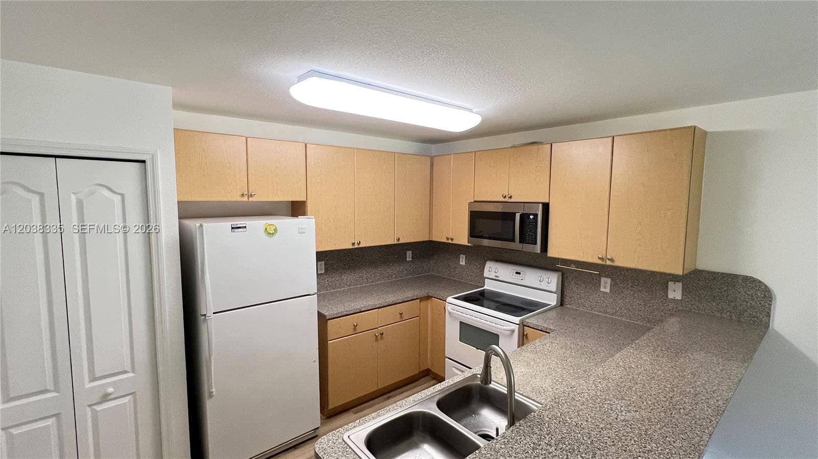 22721 SW 88th Pl # 9-19, Cutler Bay, FL 33190 photo 2