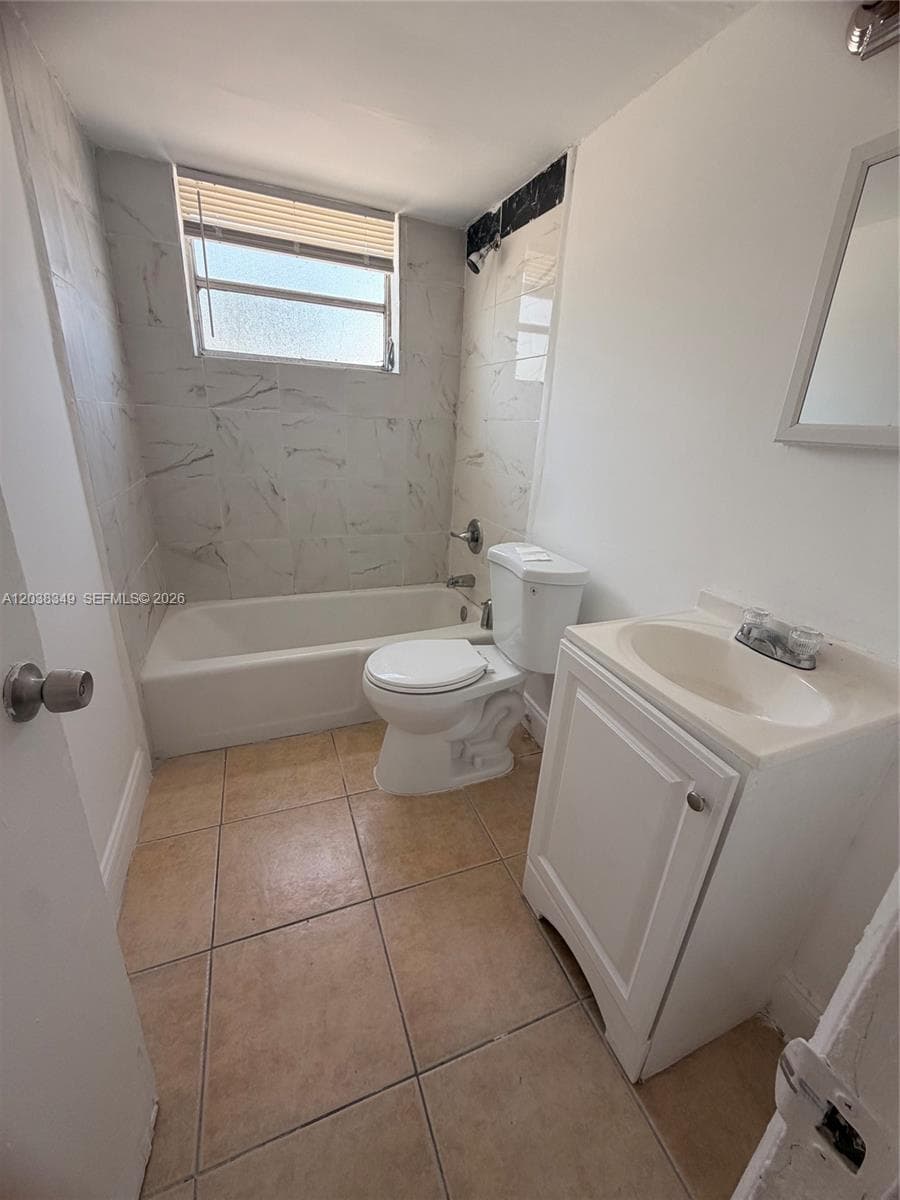 8450 NE Miami Ct # 4, Miami, FL 33138 photo 3