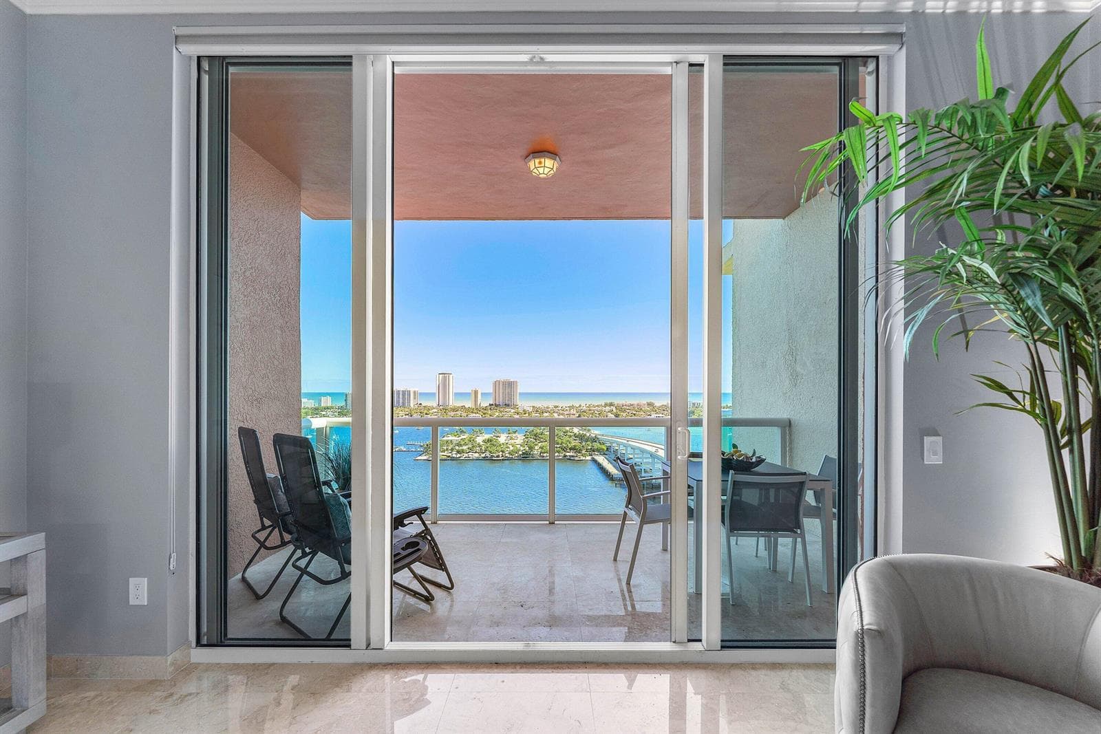 2640 Lake Shore Drive # 2215, Riviera Beach, FL 33404 photo 3