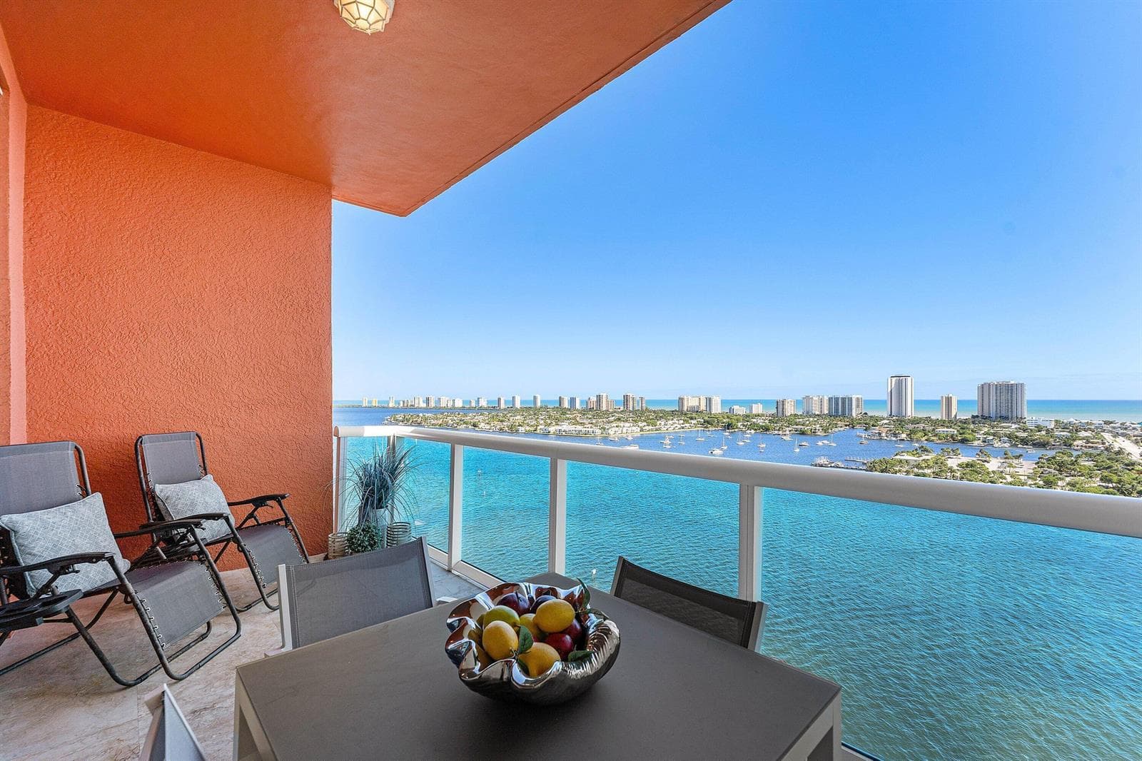 2640 Lake Shore Drive # 2215, Riviera Beach, FL 33404 photo 4