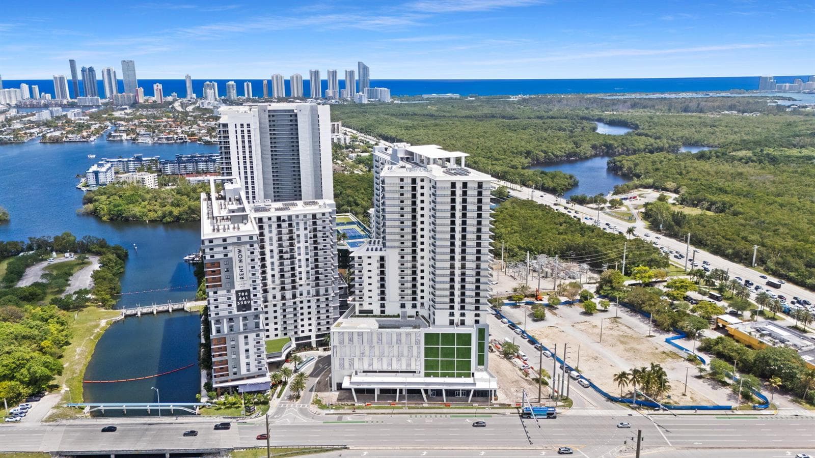 16375 Biscayne Boulevard, North Miami Beach, FL 33160 photo 3