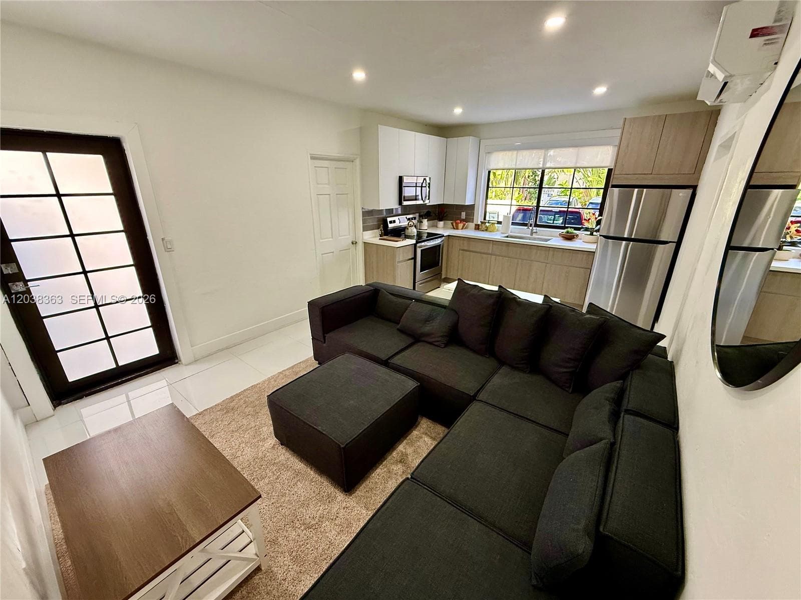 733 Michigan Ave # 9, Miami Beach, FL 33139 photo 3