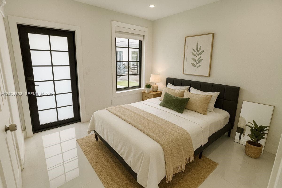 733 Michigan Ave # 9, Miami Beach, FL 33139 photo 5