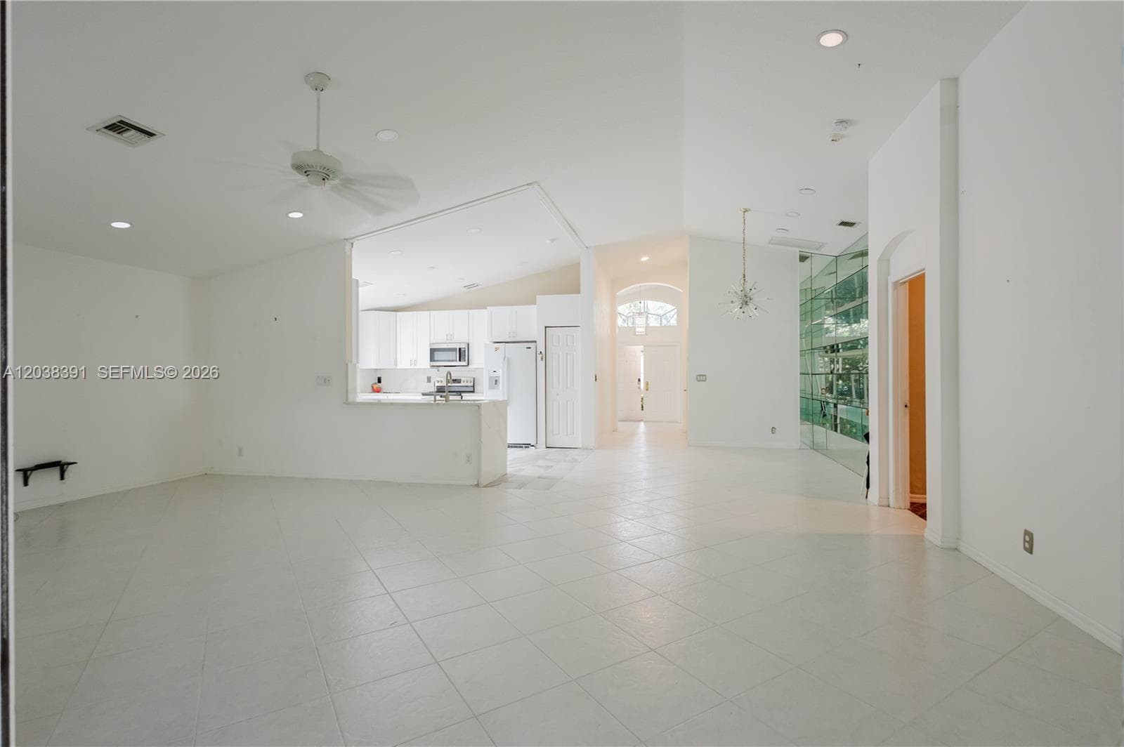 7577 Caprio Dr, Boynton Beach, FL 33472 photo 4