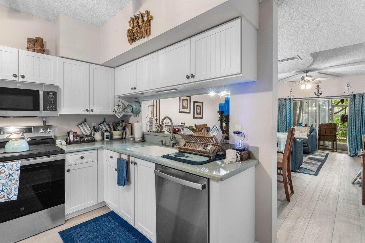 1022 Kokomo Key Lane, Delray Beach, FL 33483 photo 4
