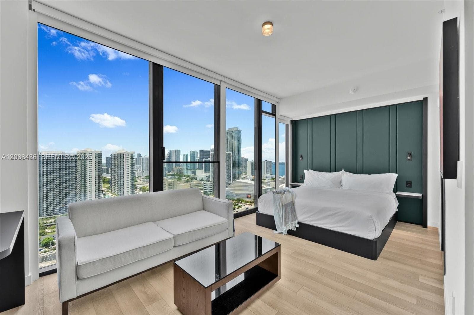 20 NE 11th St # 3105, Miami, FL 33132