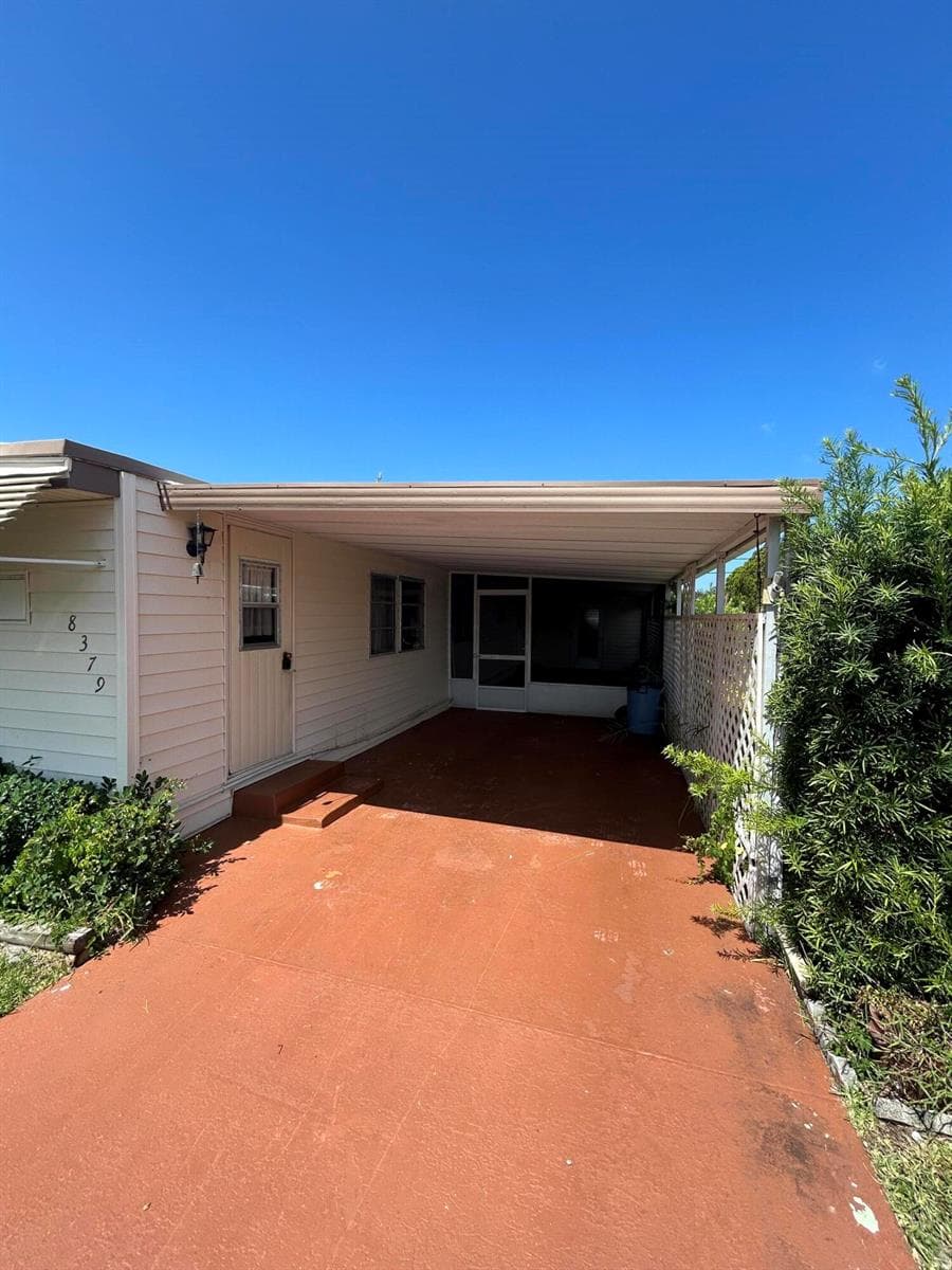 8379 SE Eagle Avenue, Hobe Sound, FL 33455 photo 4