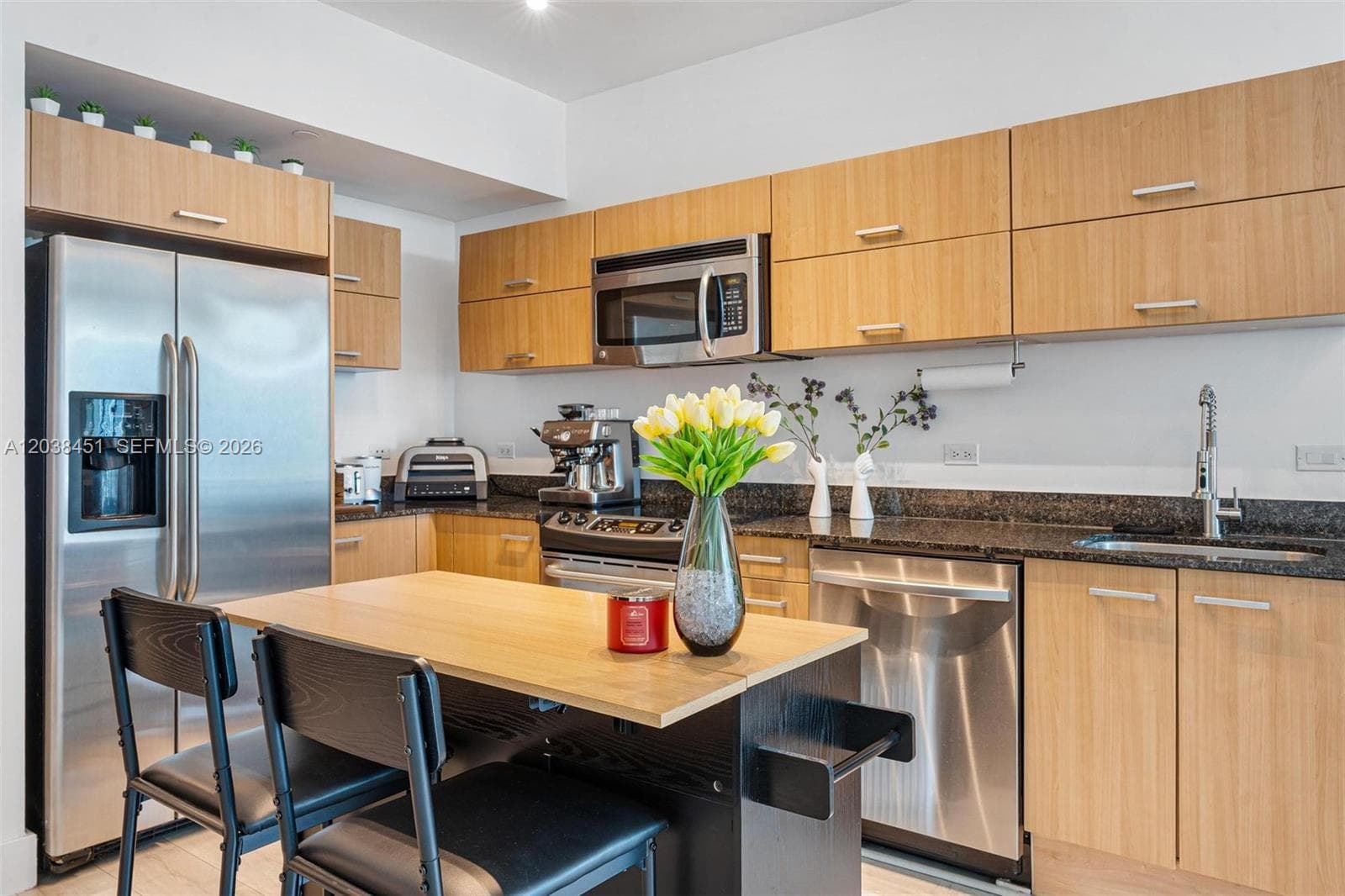 350 S Miami Ave # 2108, Miami, FL 33130 photo 2