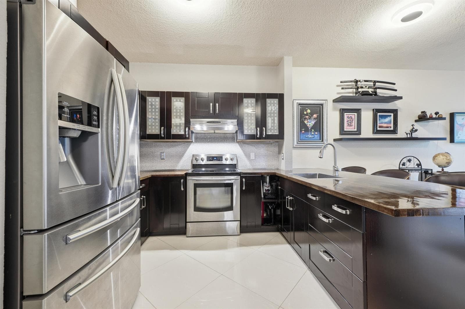 5673 NW 117th Avenue, Coral Springs, FL 33076 photo 3