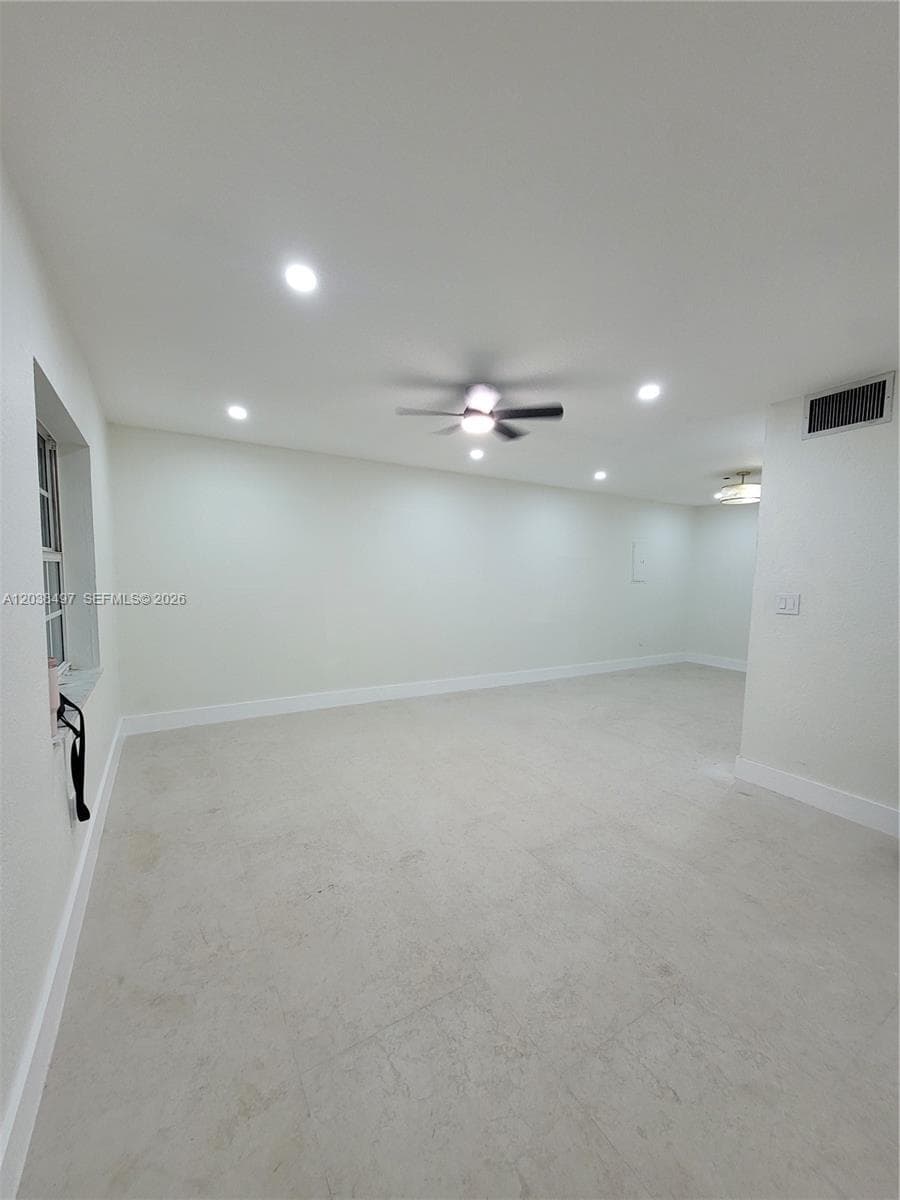 18000 SW 175th St # 18002, Miami, FL 33187 photo 2