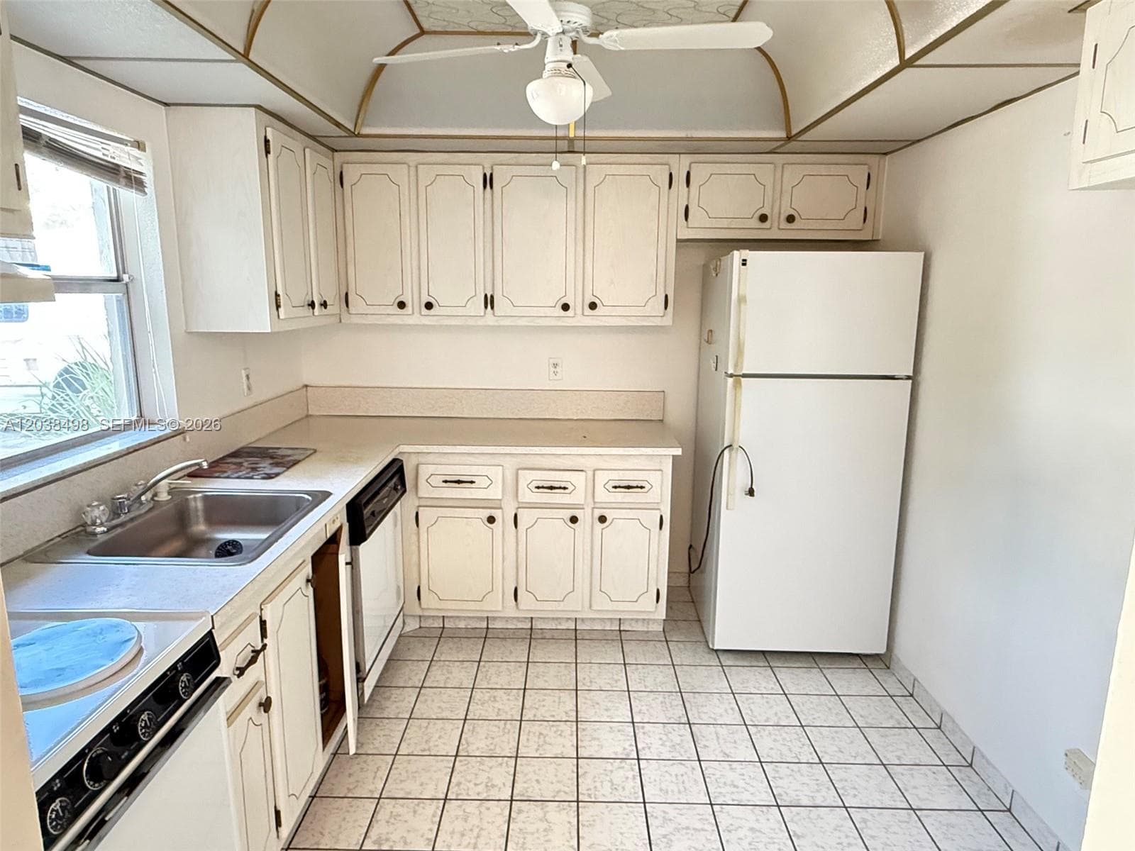 417 SW Natura Ave # A, Deerfield Beach, FL 33441 photo 4