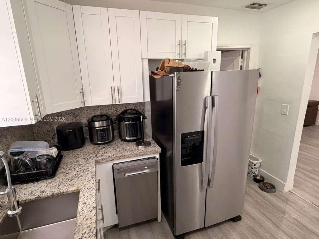 2920 SW 15th St, Miami, FL 33145 photo 2