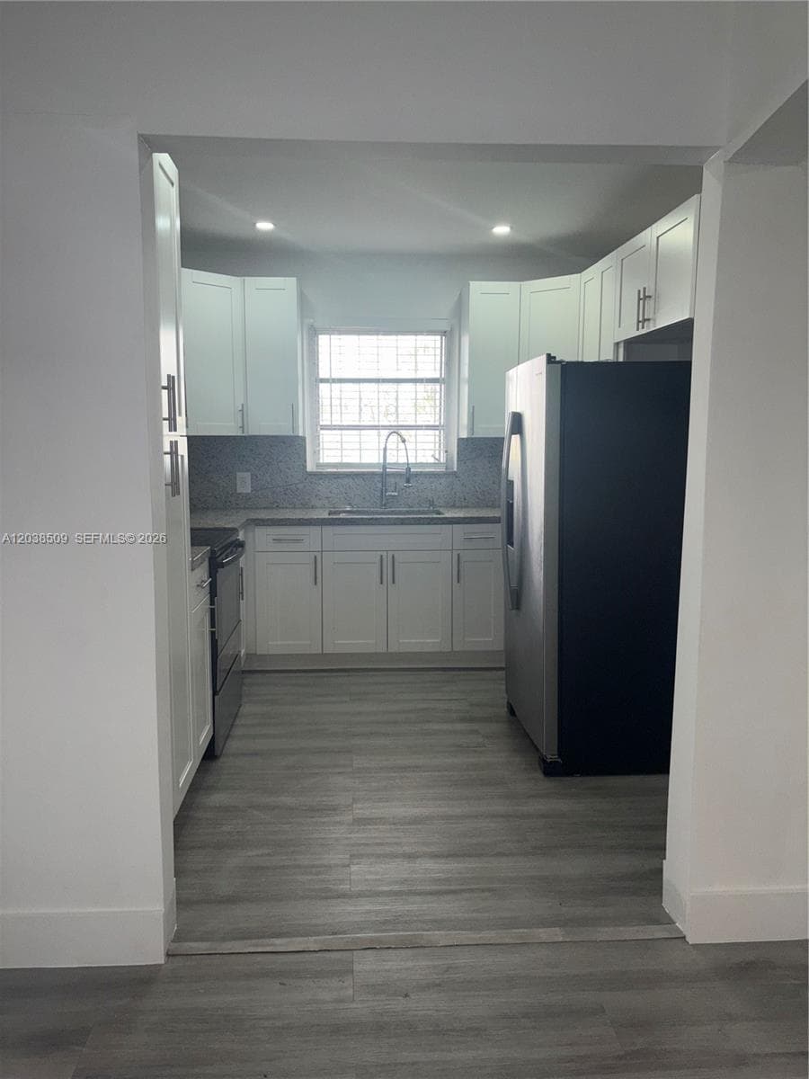 2920 SW 15th St, Miami, FL 33145 photo 5