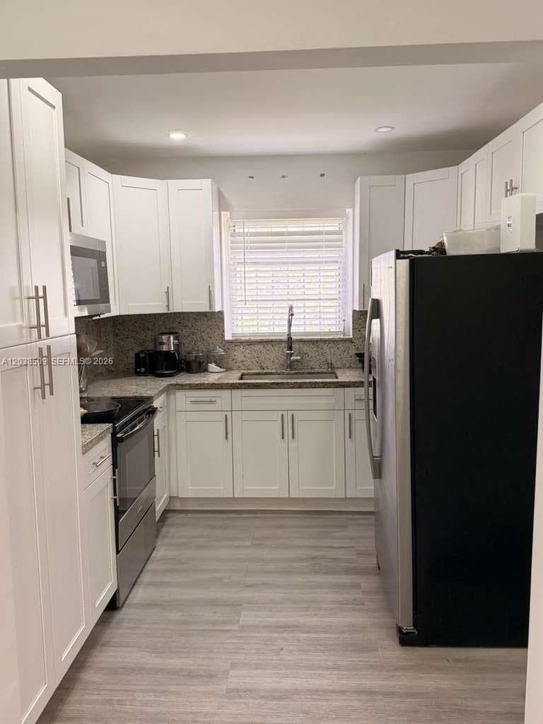 2920 SW 15th St, Miami, FL 33145 photo 4